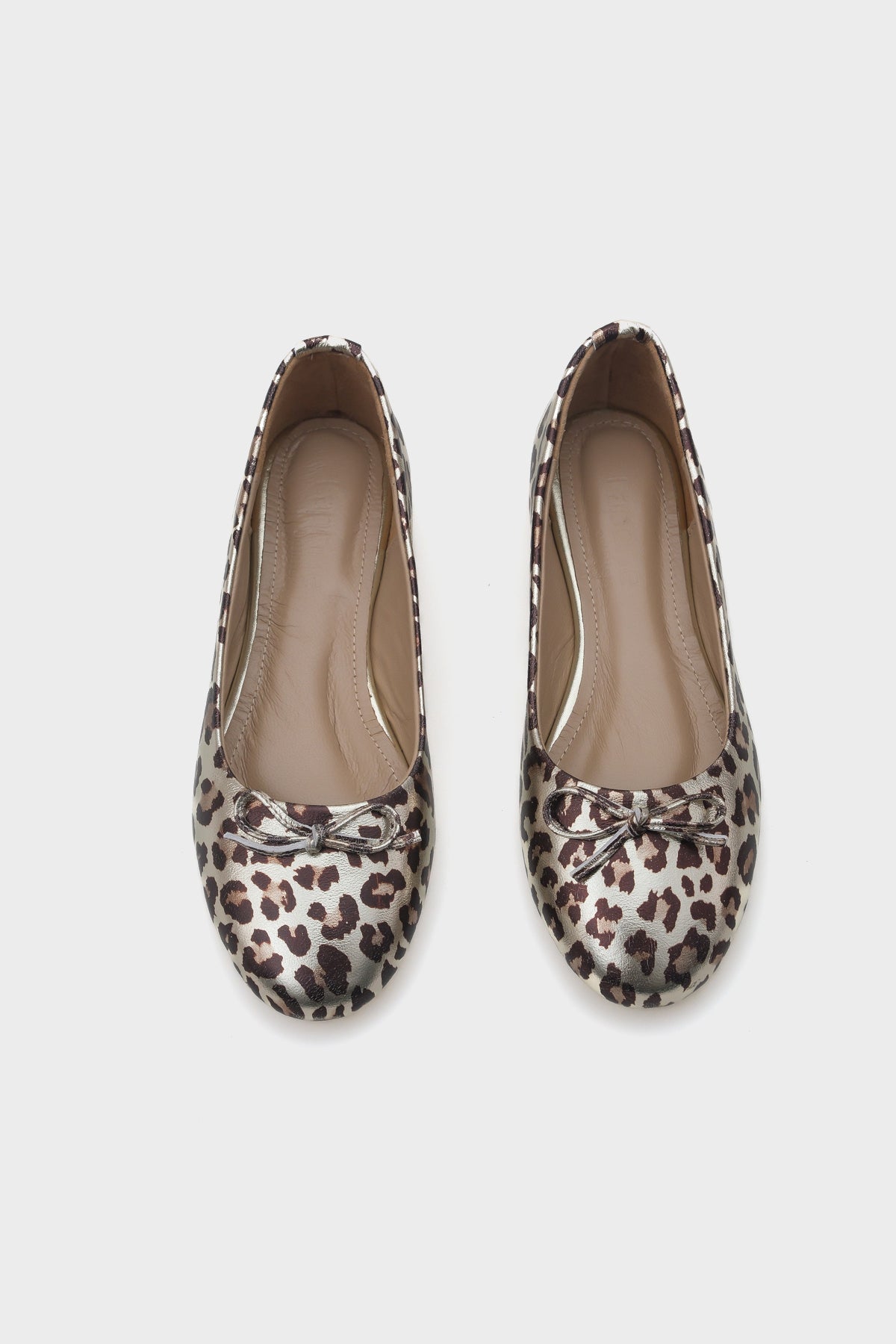 Bloom Hakiki Deri Fiyonklu Yuvarlak Burunlu Kadın Babet