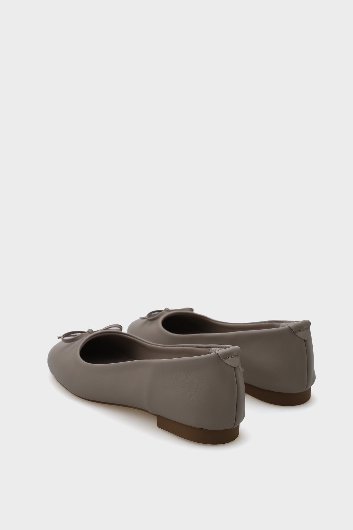 Bloom Hakiki Deri Fiyonklu Yuvarlak Burunlu Kadın Babet