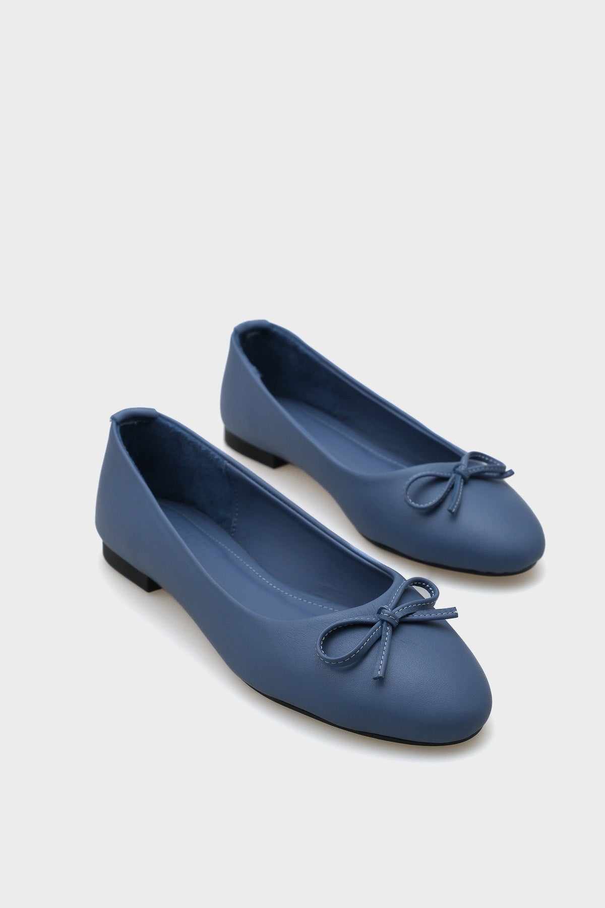 Bloom Hakiki Deri Fiyonklu Yuvarlak Burunlu Kadın Babet