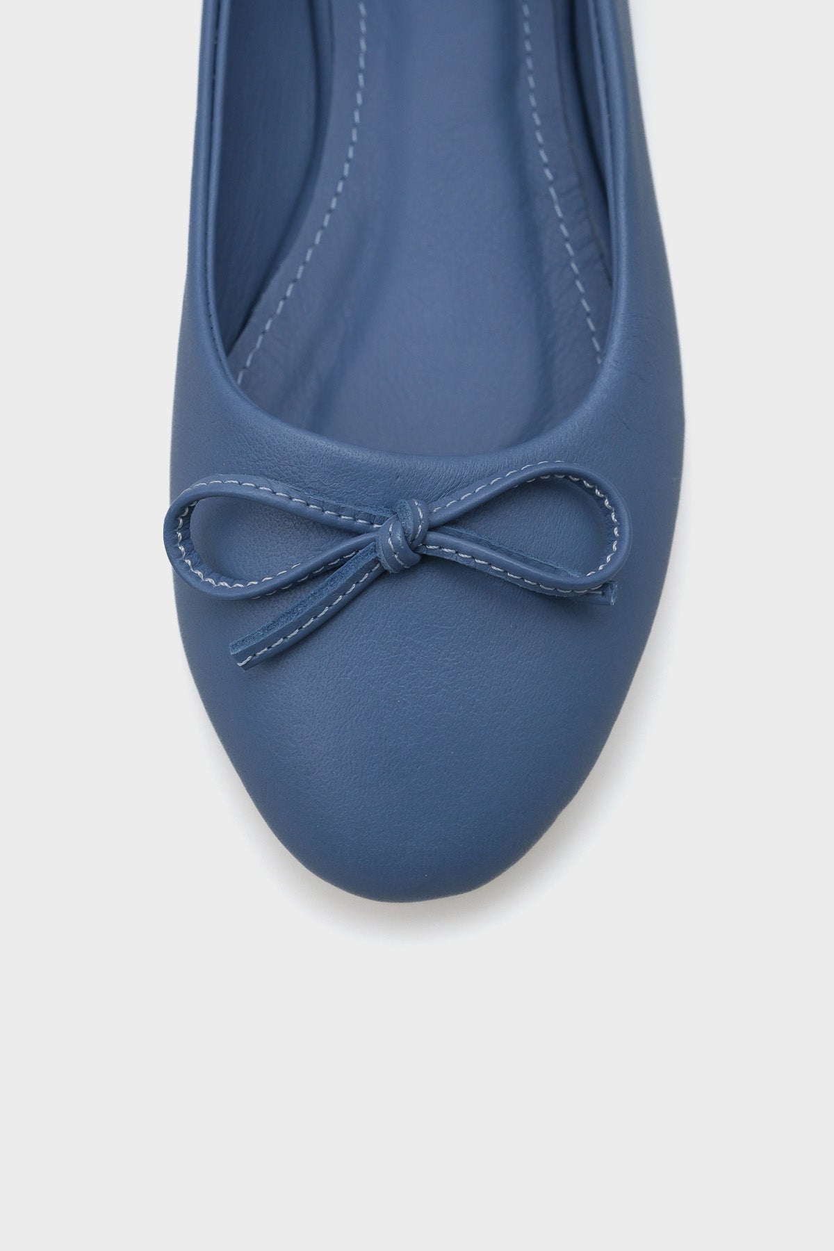 Bloom Hakiki Deri Fiyonklu Yuvarlak Burunlu Kadın Babet