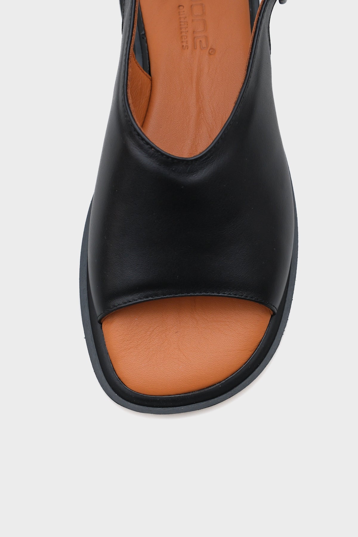 Cora Hakiki Deri Kısa Topuklu Konfor Tek Bantlı Kadın Sandalet