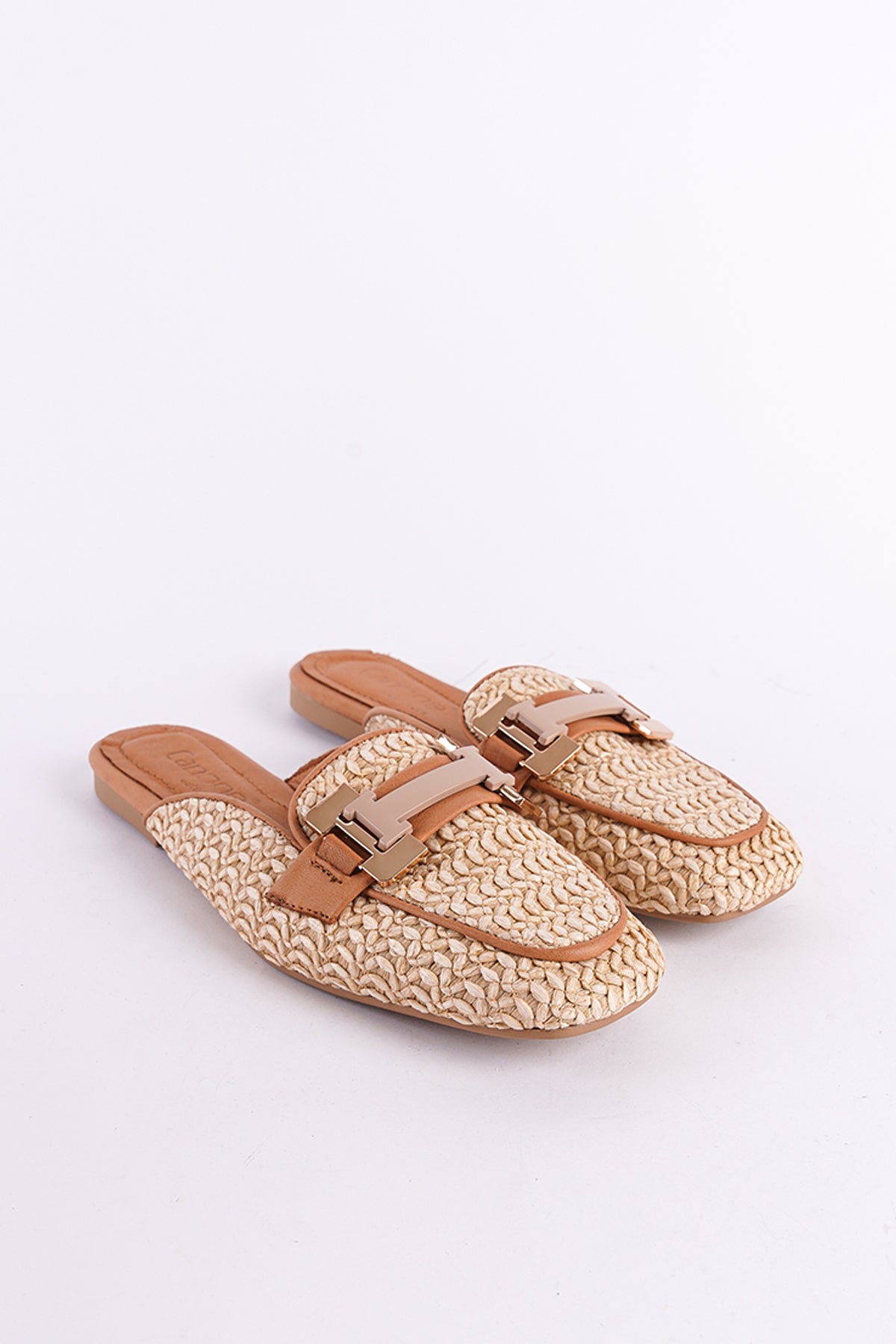 Hasır Tokalı Hakiki Deri Kadın Kısa Topuklu Kapalı Kadın Terlik