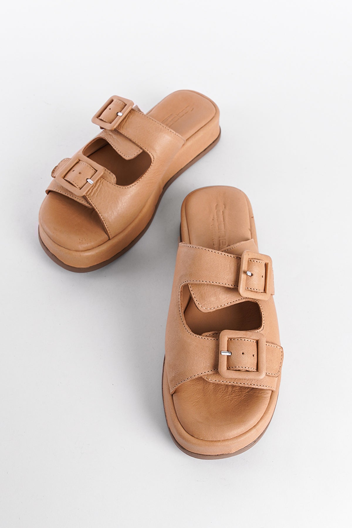 Hasır Hakiki Deri Tokalı Kadın Terlik