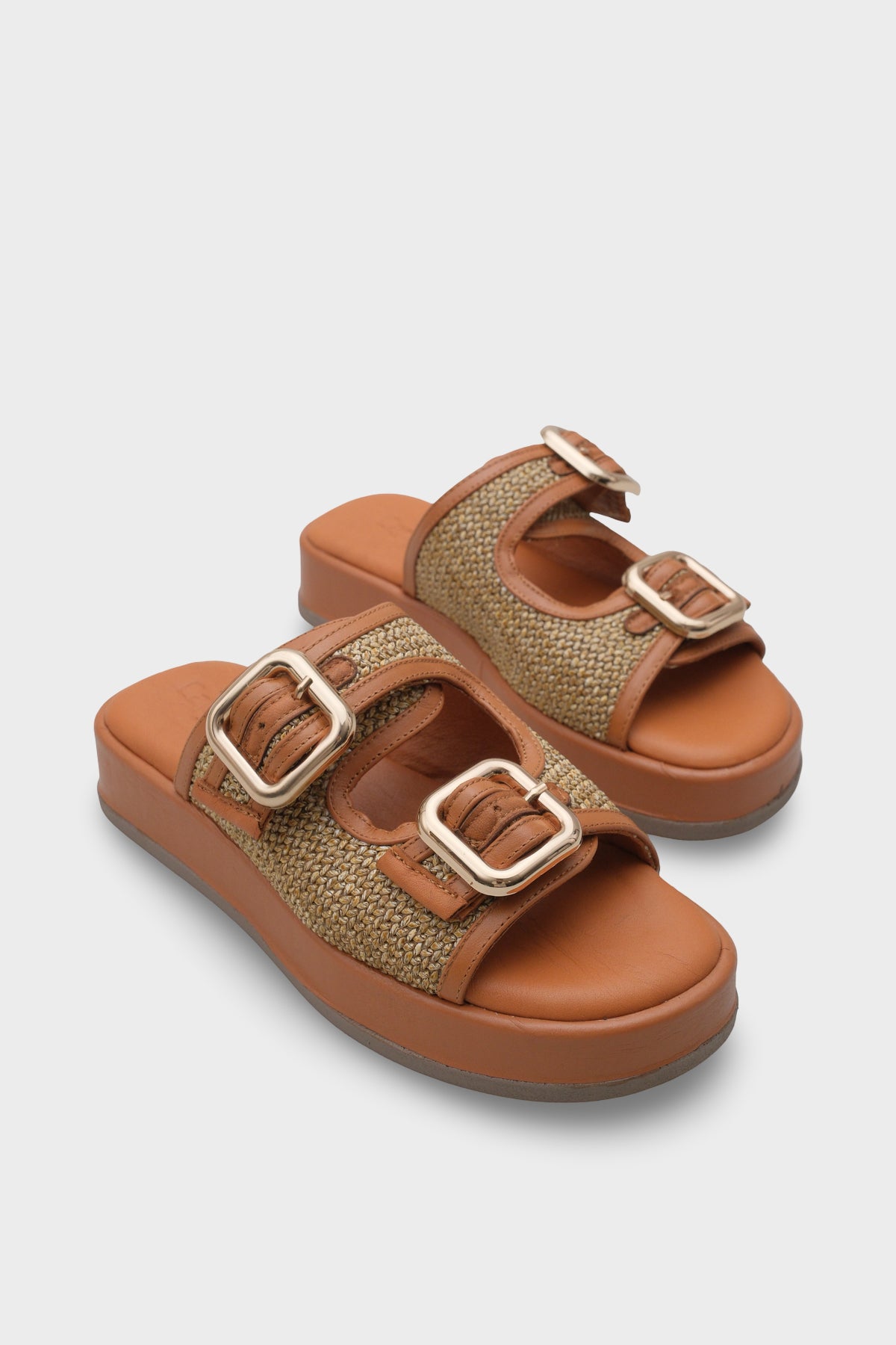 Dana Hakiki Deri Dolgu Topuk Hasırlı Konfor Kadın Terlik