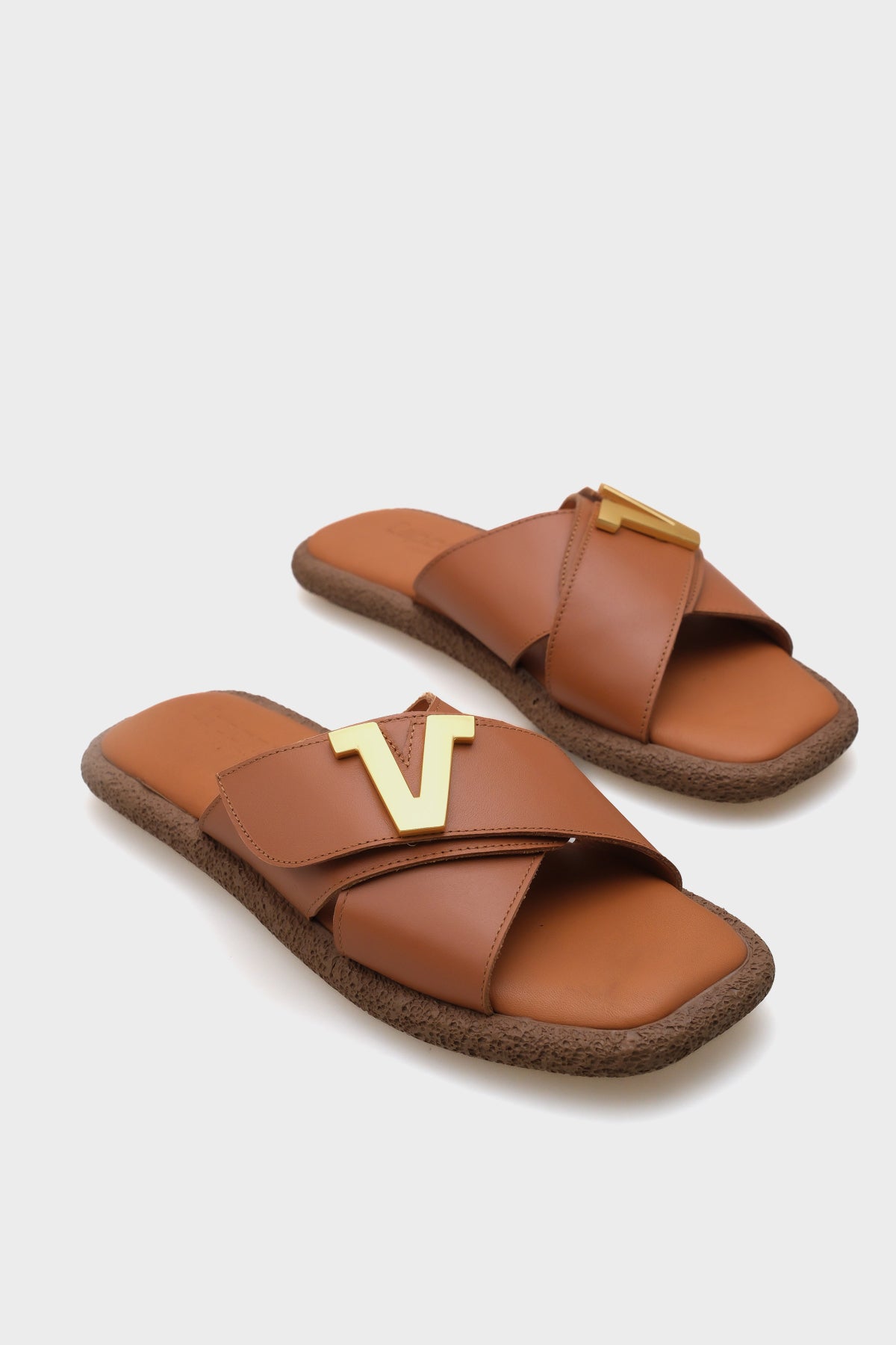 Kata Hakiki Deri Çapraz Bantlı V Tokalı Düz Topuklu Konfor Kadın Terlik