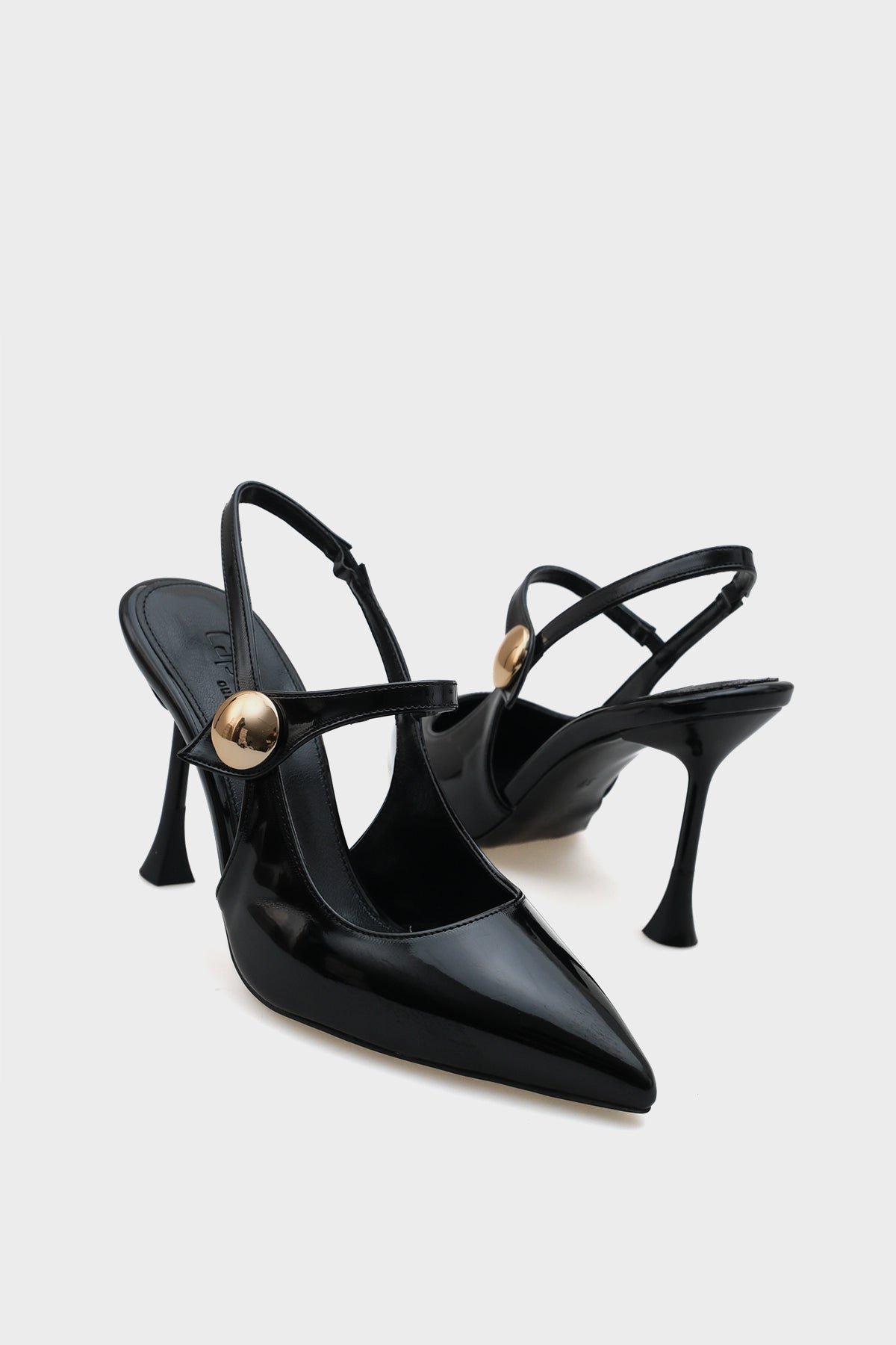 Holly Rugan Yüksek Topuklu Metal Tokalı Arkası Bantlı Stiletto