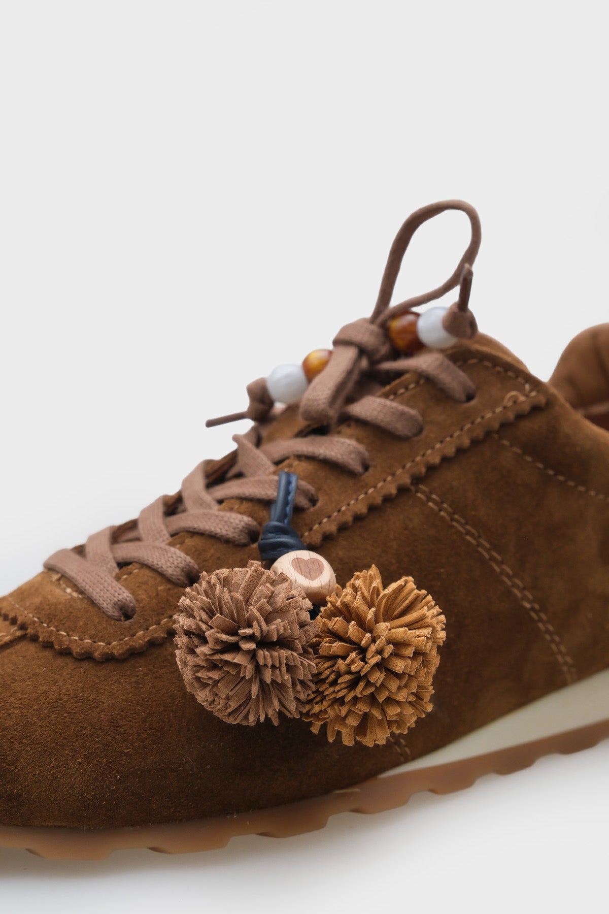 Doralyn Hakiki Deri Süet Ponponlu Kadın Sneaker Spor Ayakkabı