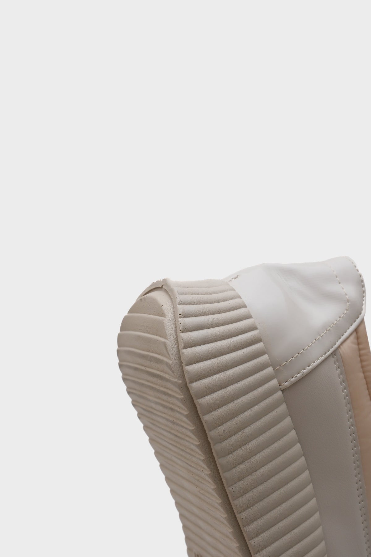 Glen Bağcığı Taş Detaylı Kadın Sneaker
