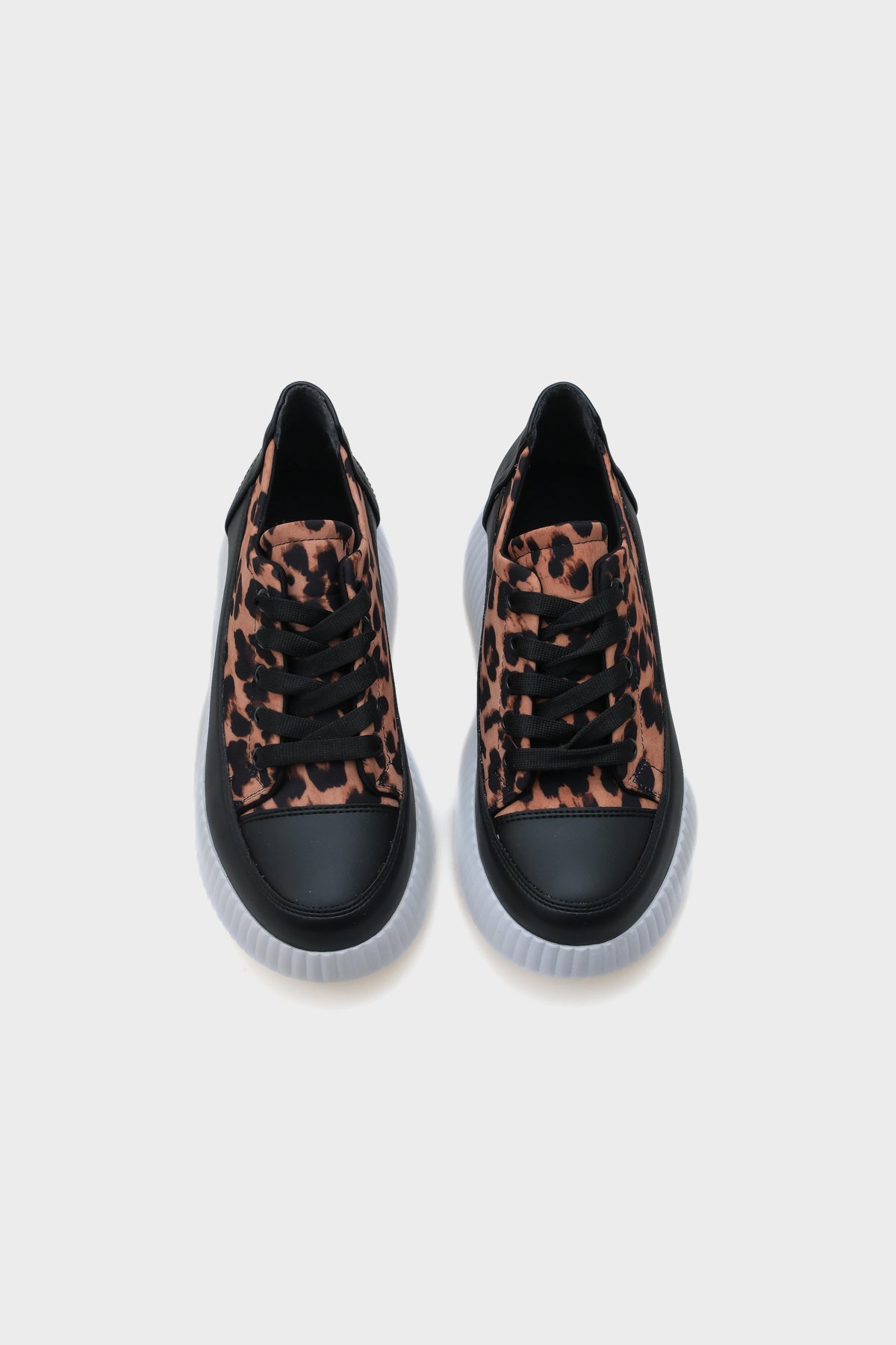 Glori Bağcıklı Leopar Desenli Kadın Sneaker