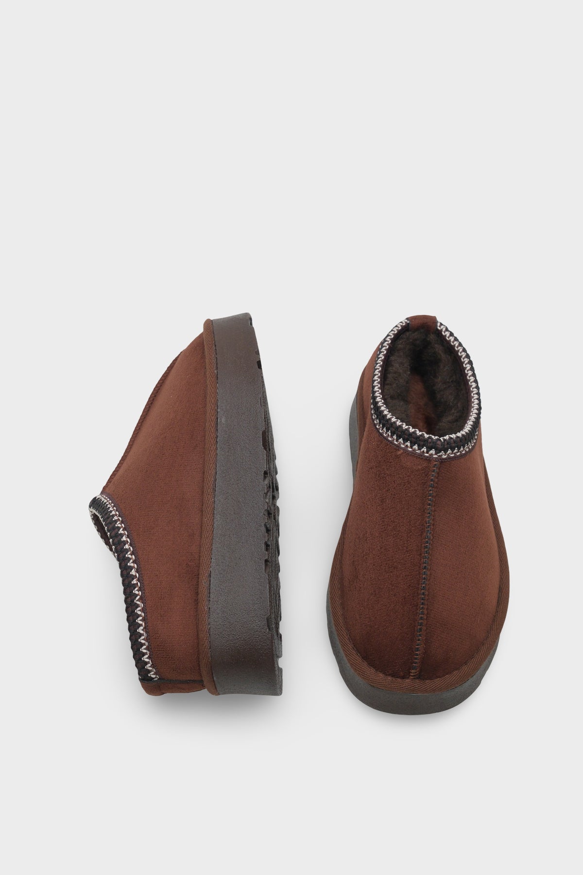 Carroll Kalın Tabanlı Yuvarlak Burunlu Kürklü Kadın Kapalı Terlik