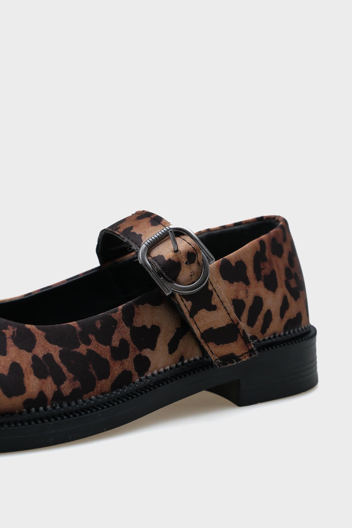 Cayla MJ Yandan Tokalı Kadın Ayakkabı