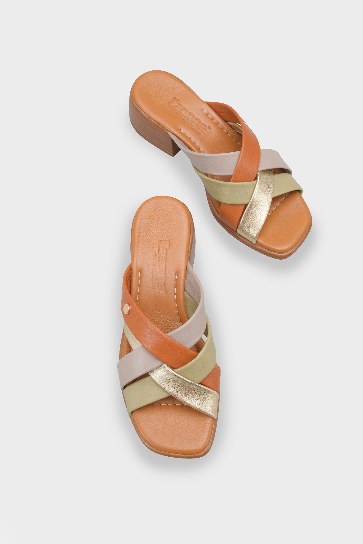 Melania Hakiki Deri Orta Topuklu Kadın Terlik