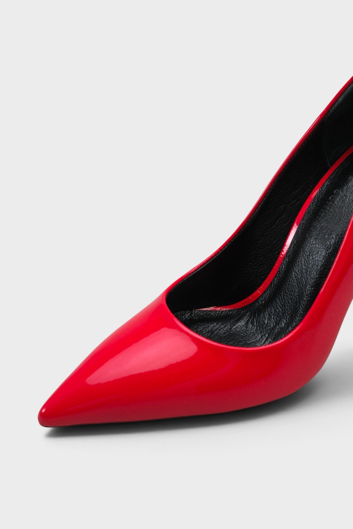 Briana Hakiki Deri Astarlı Orta Topuklu Stiletto