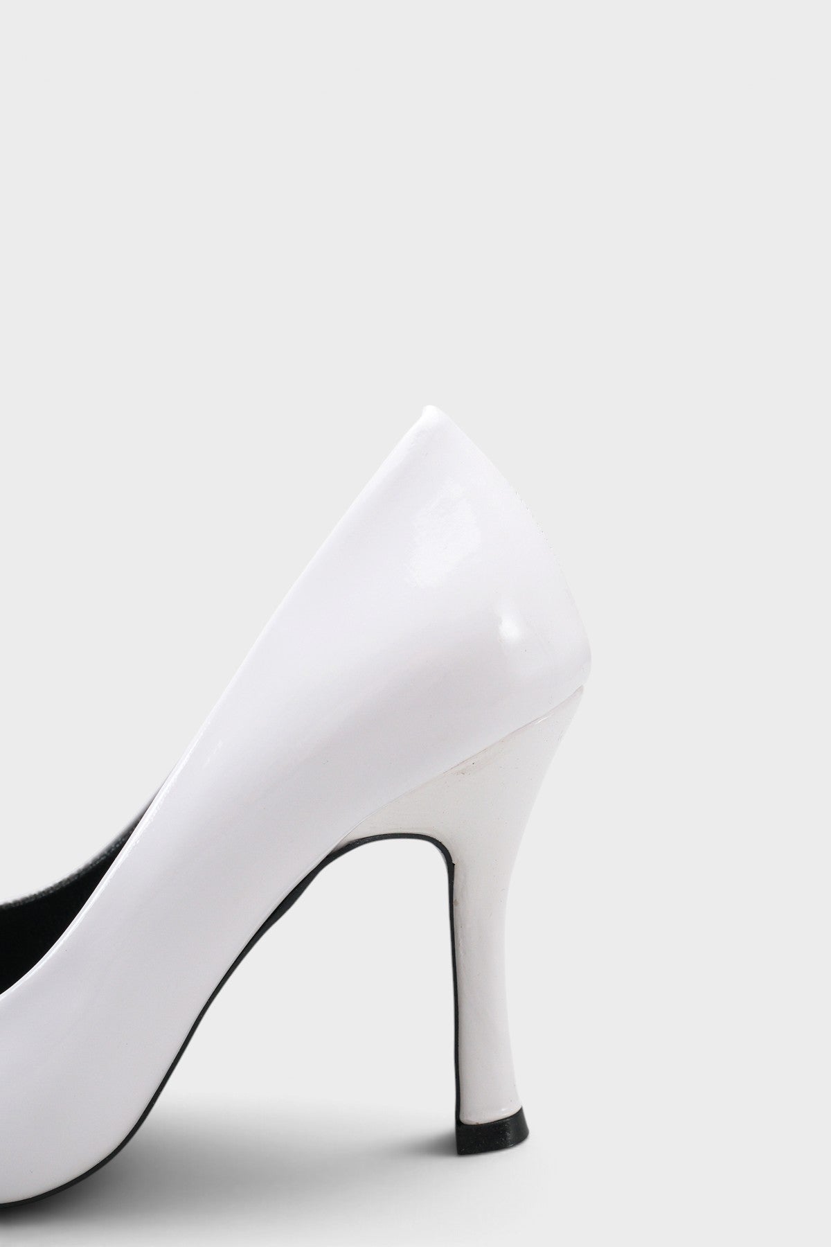 Briana Hakiki Deri Astarlı Orta Topuklu Stiletto