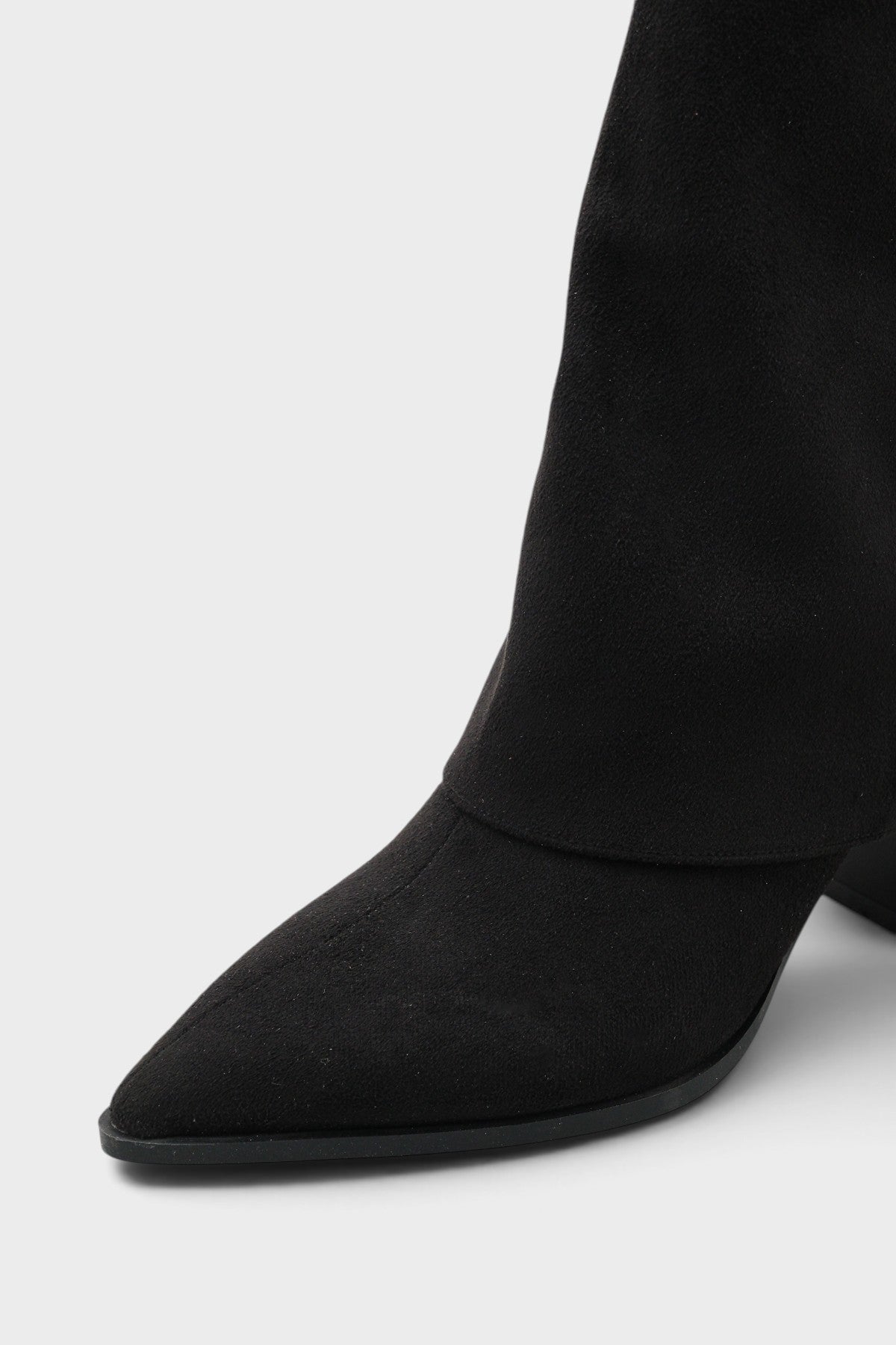 Ruthe Süet Görünümlü Fermuarlı Sivri Burunlu Kalın Topuklu Şık Bot