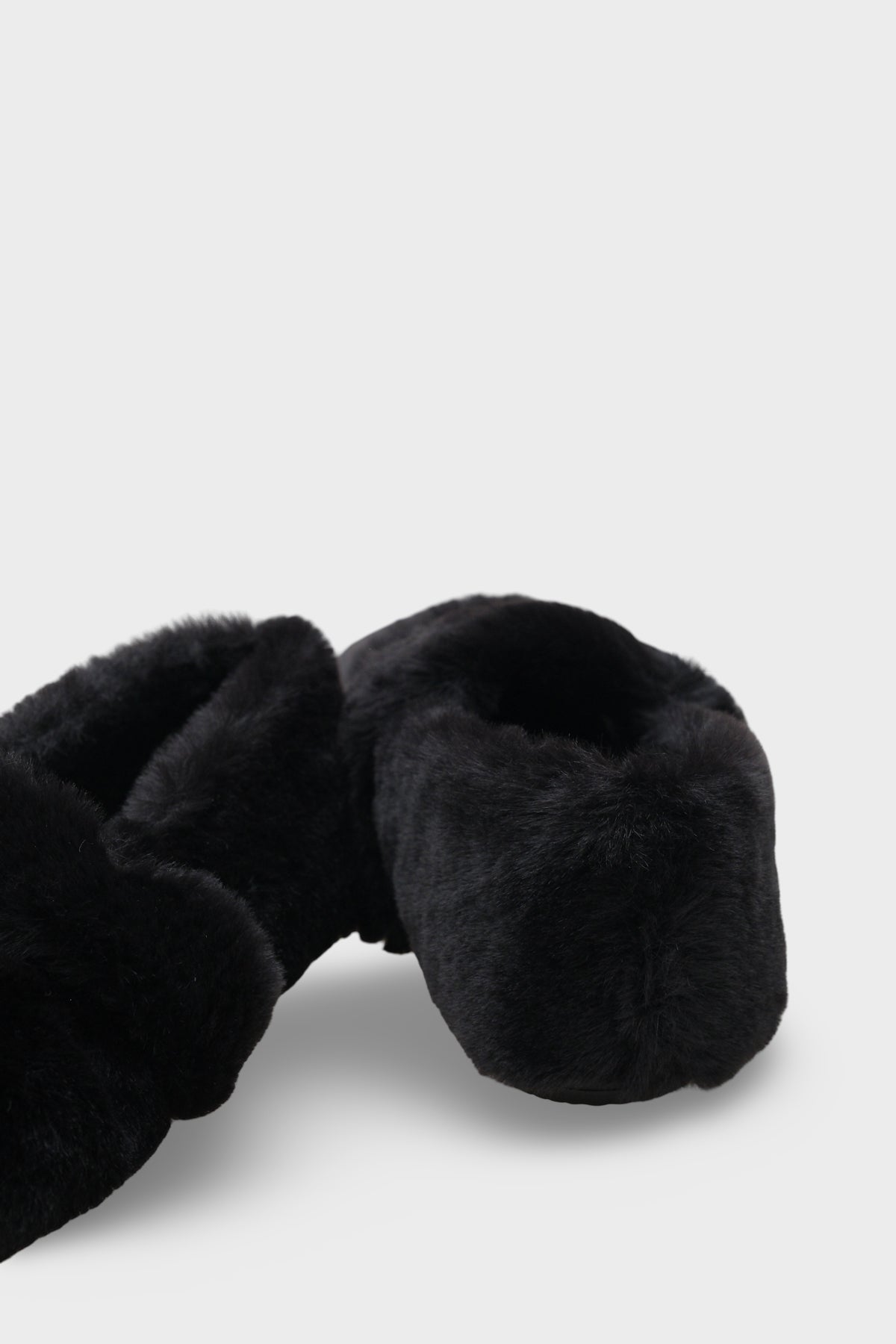 Nonah Kürk Kadın Babet