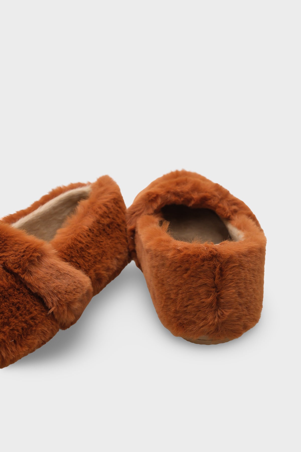 Nonah Kürk Kadın Babet