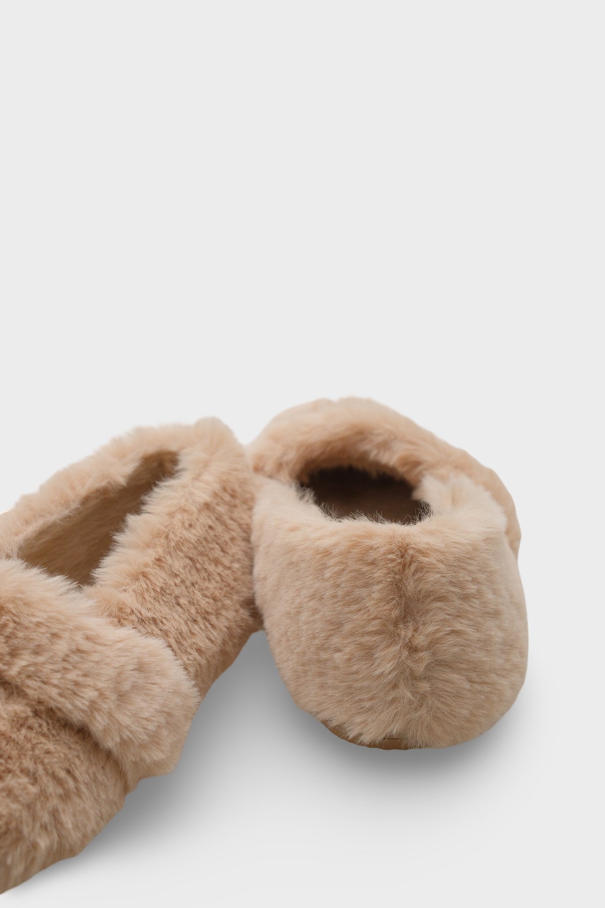 Nonah Kürk Kadın Babet