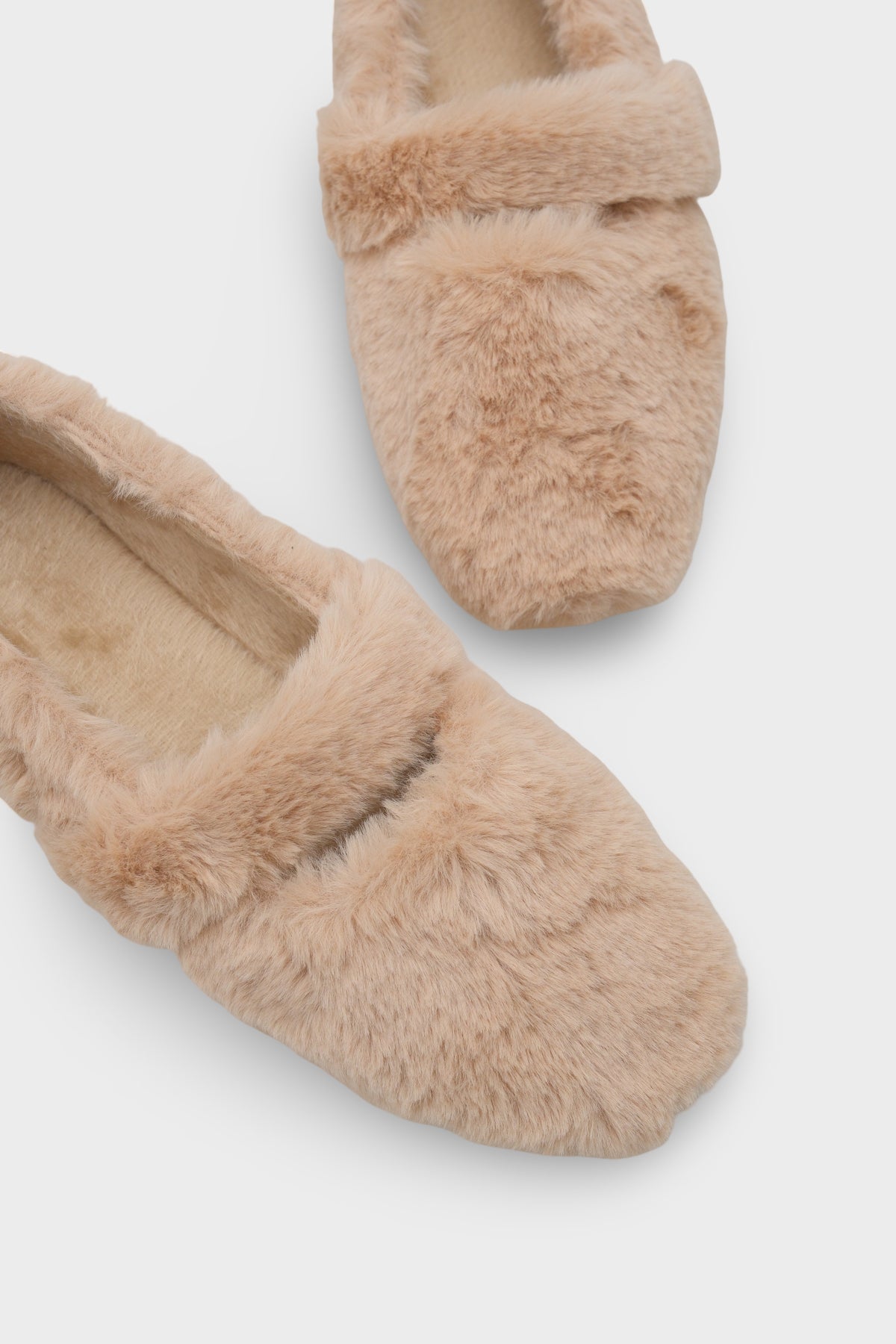 Nonah Kürk Kadın Babet