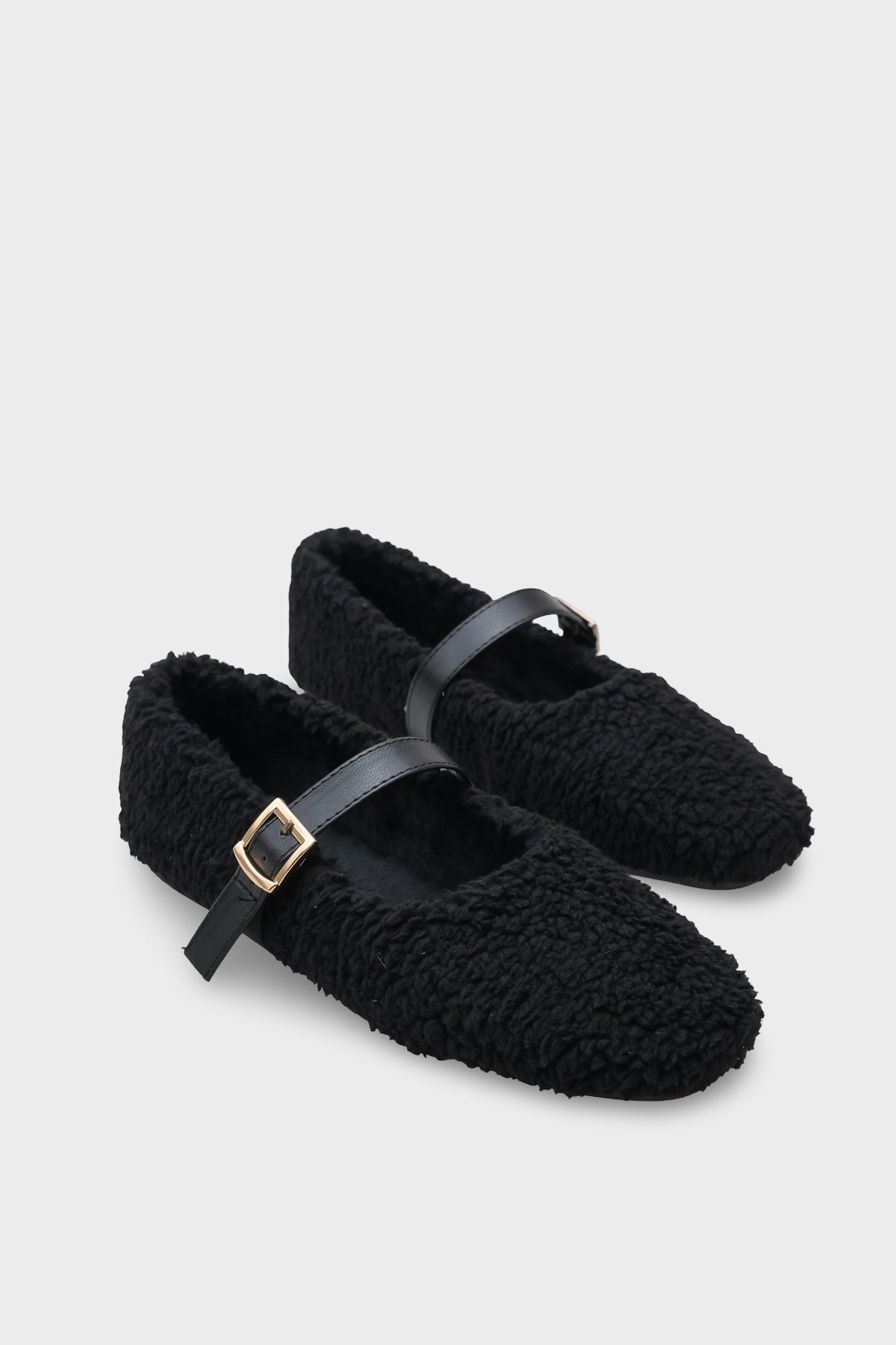 Kasey Kürklü Kadın Babet