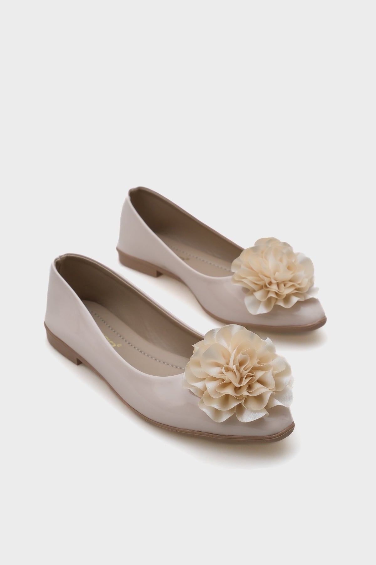 Cher Kadın Çiçekli Babet