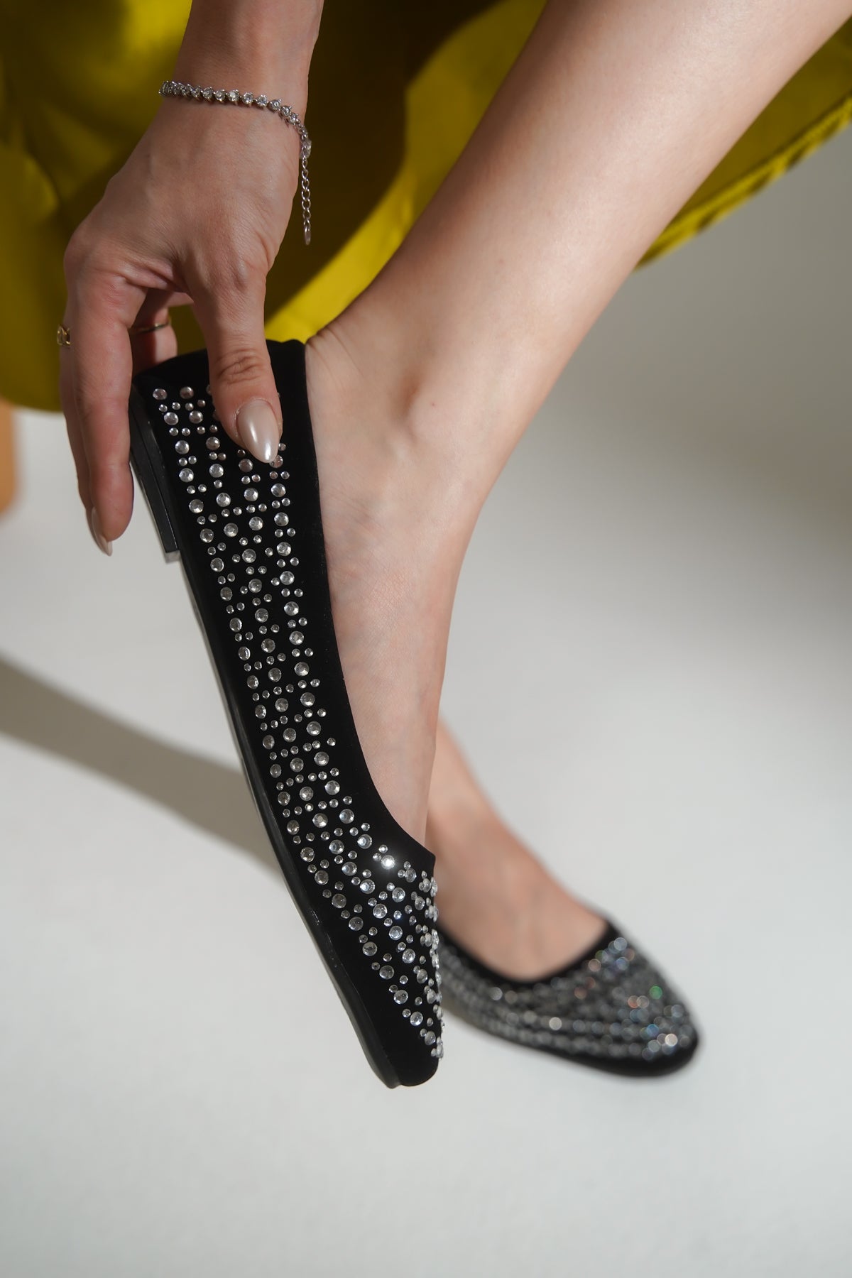 Karla Kadın Taşlı Babet