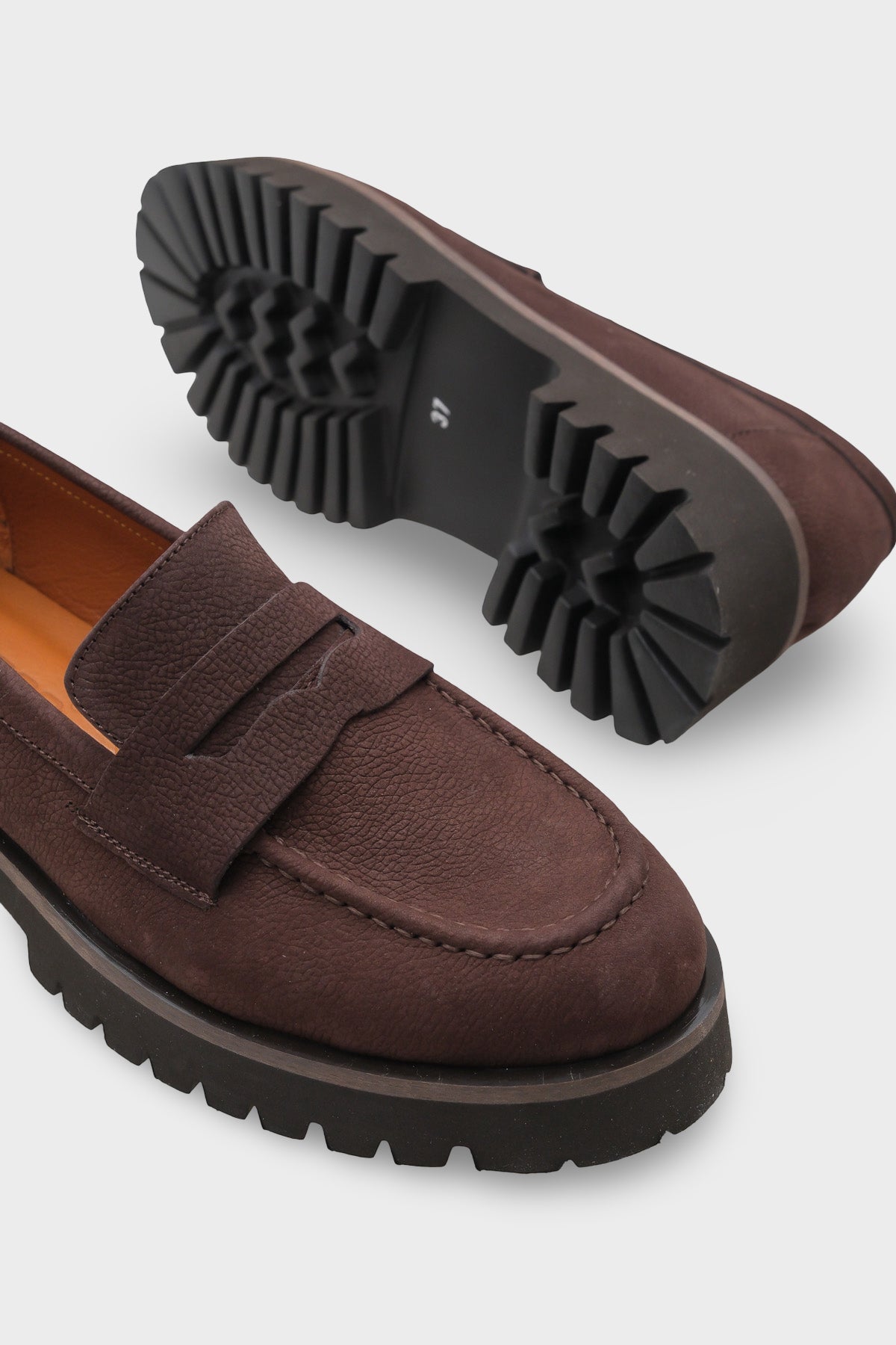 Tisha Mantar Tabanlı Hakiki Deri Kadın Loafer