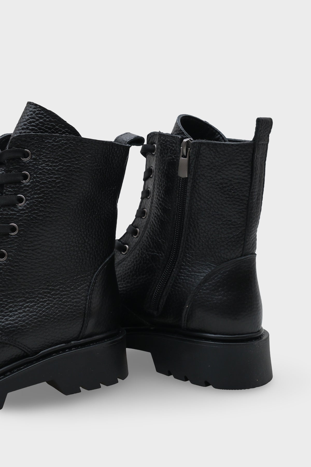 Calli  Bağcıklı Hakiki Deri Kadın Bot