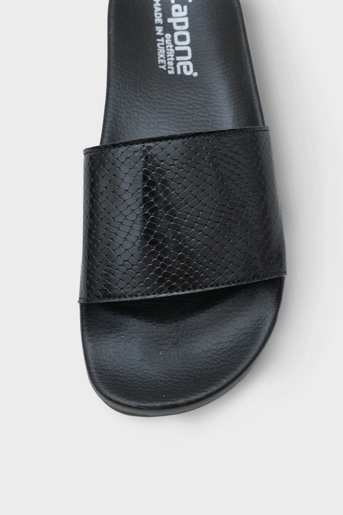 Karina Kadın Terlik