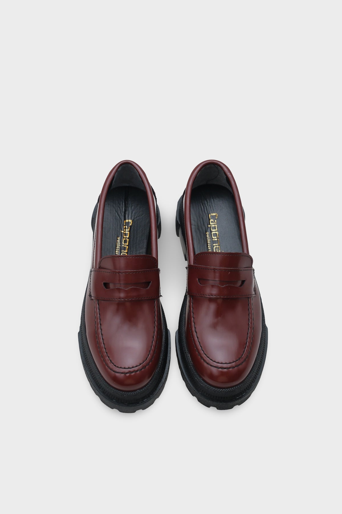 Fania Oval Burunlu Trak Tabanlı Rugan Kadın Loafer