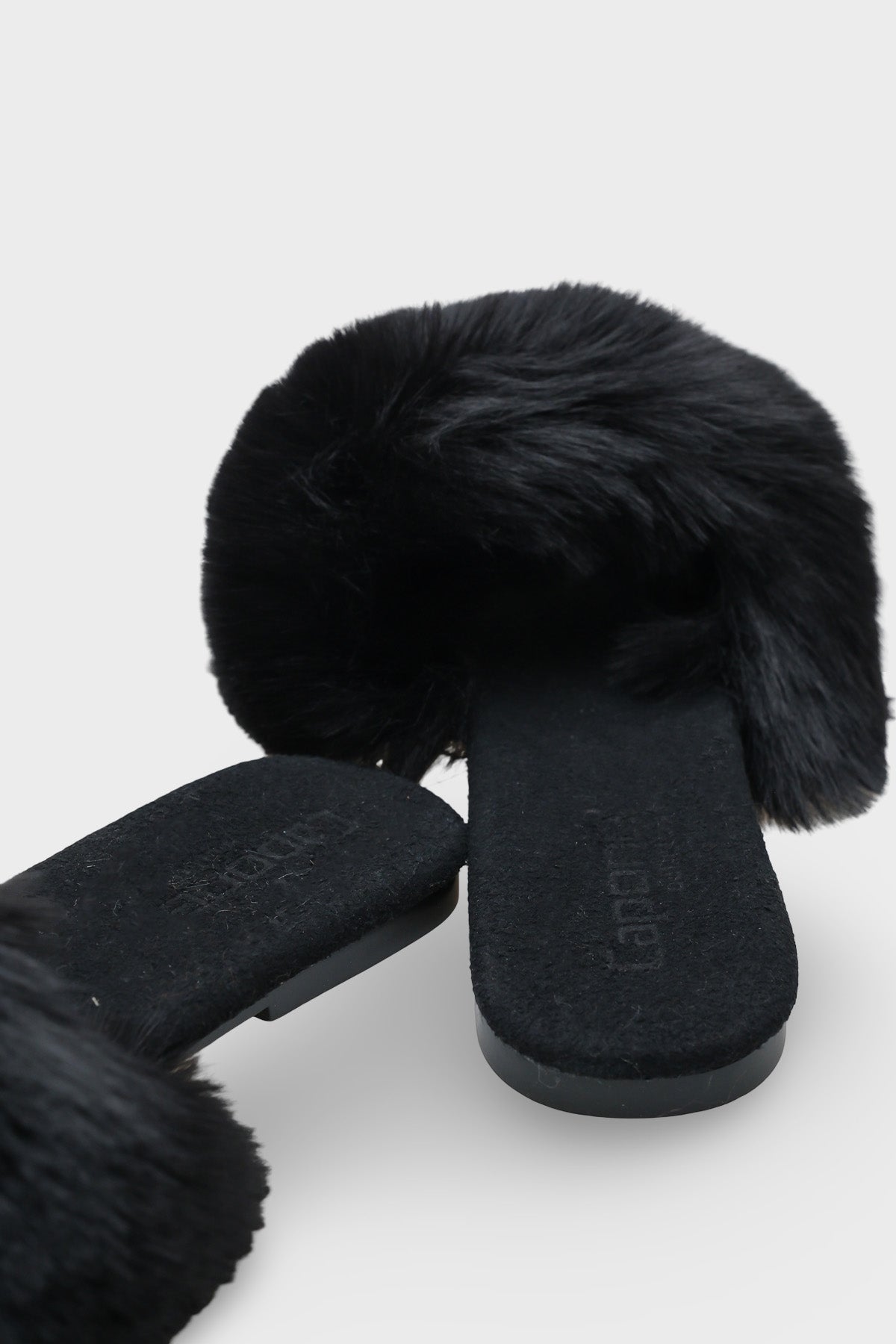 Maritsa Kadın Terlik