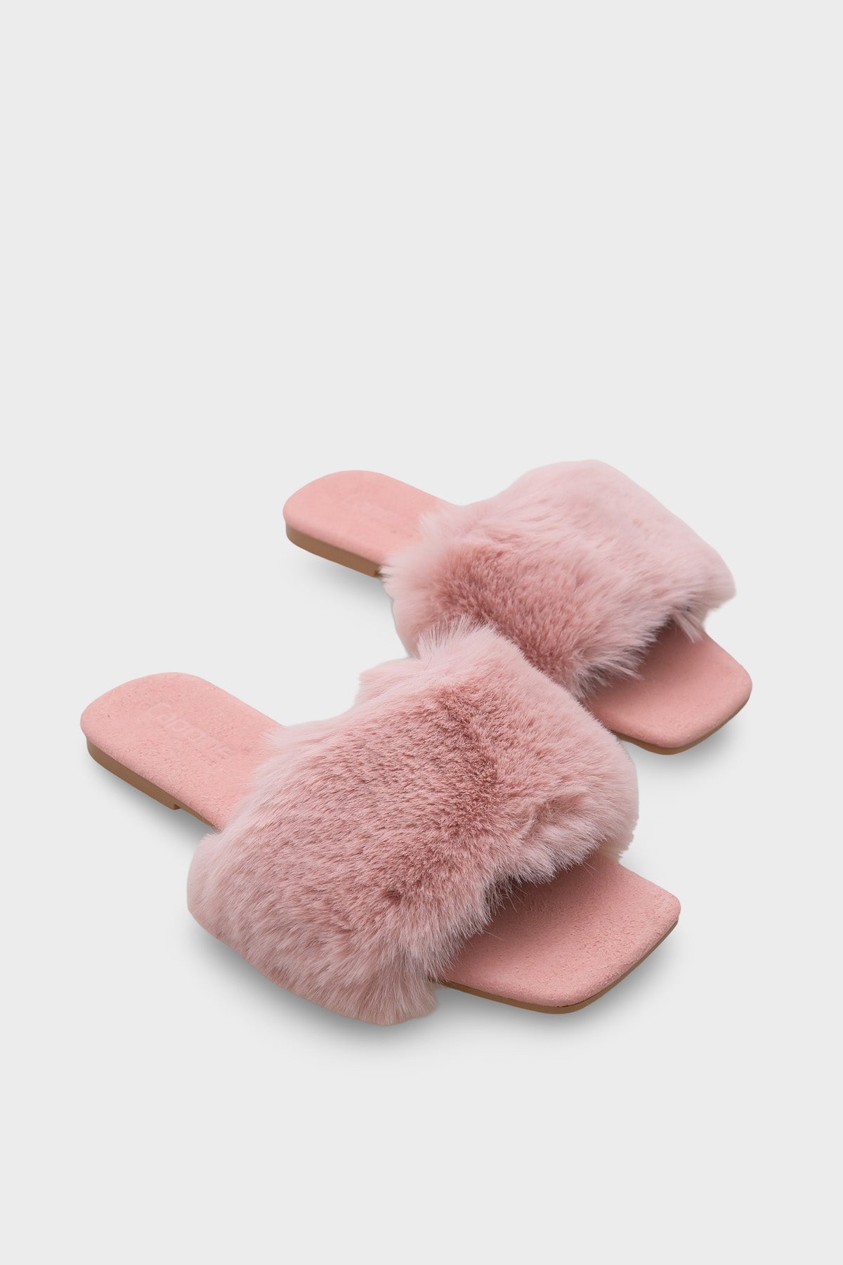 Maritsa Kadın Terlik