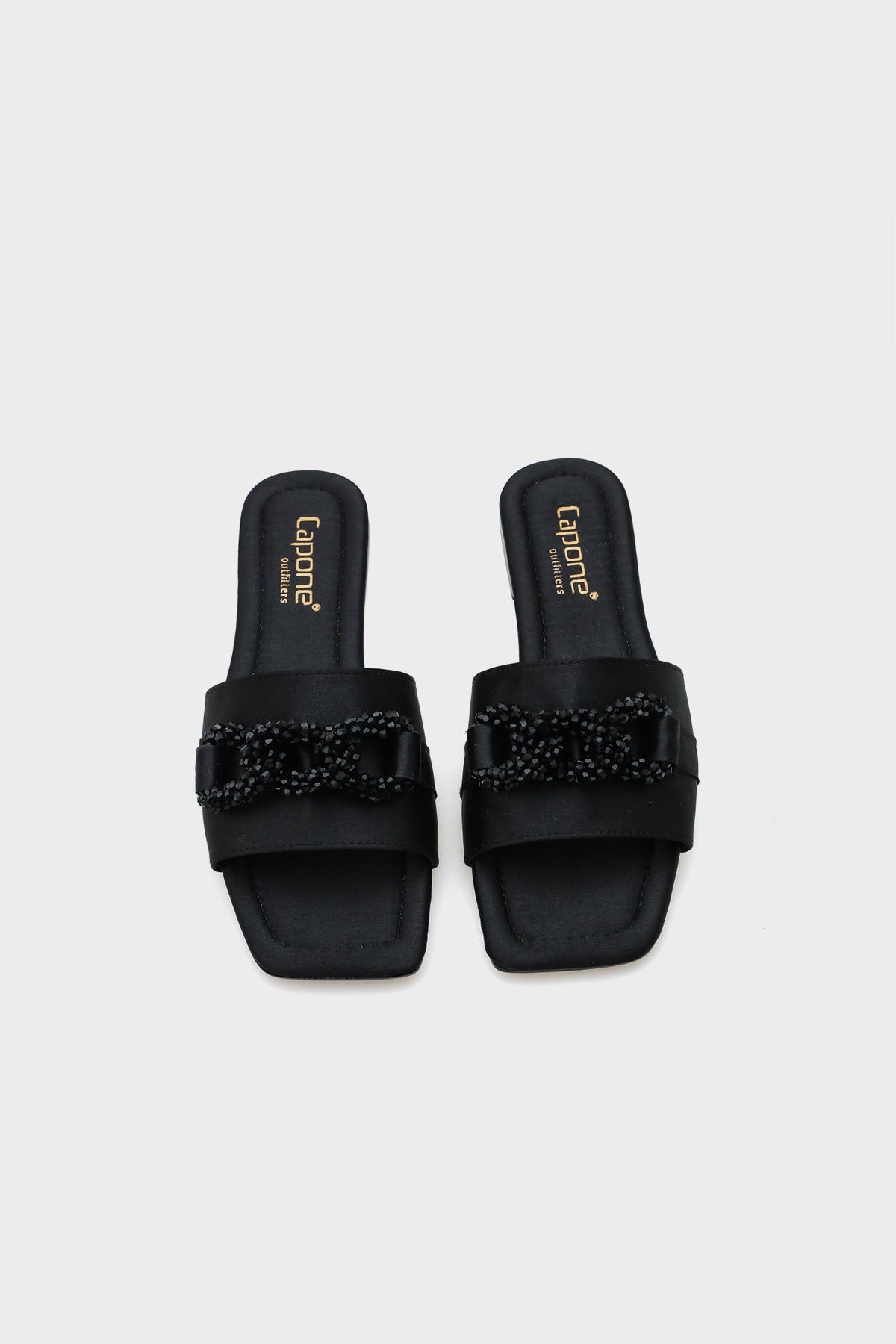 Katlin Düz Topuklu Saten Taşlı Küt Burunlu Kadın Terlik