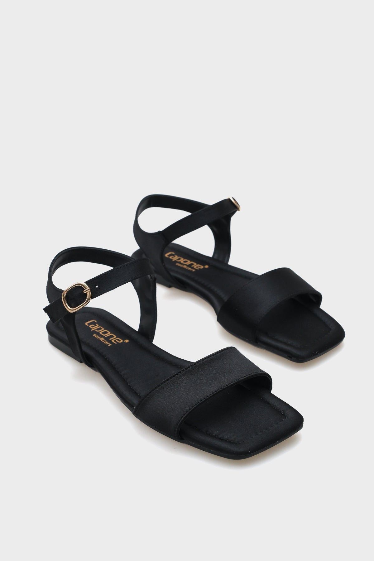 Celinda Bilekten Bantlı Küt Burunlu Düz Topuklu Saten Kadın Sandalet