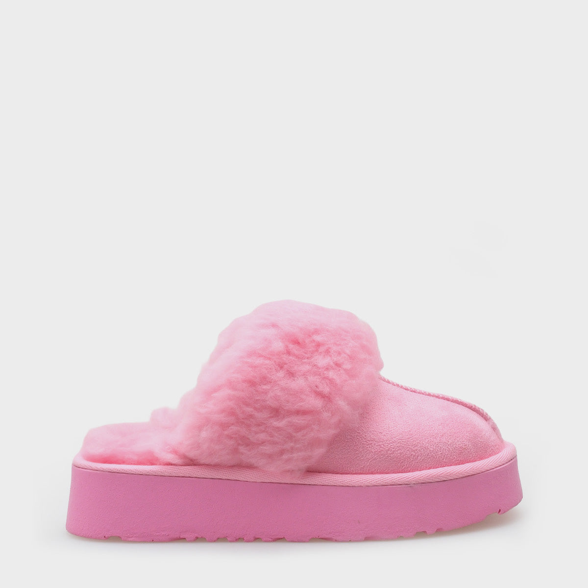 Florri Tüylü Burnu Kapalı Kadın Terlik