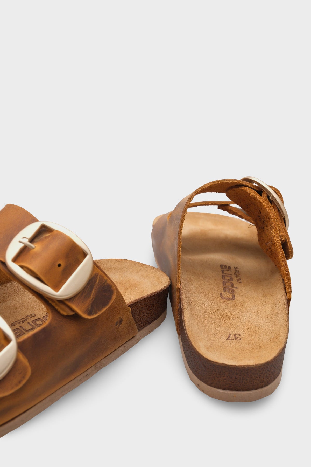 Cathie İki Büyük Tokalı Anatomik Mantar Tabanlı Deri Terlik