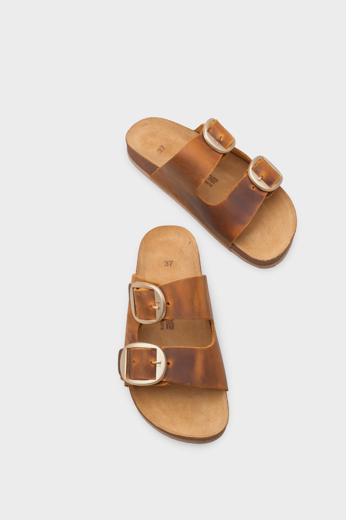 Cathie İki Büyük Tokalı Anatomik Mantar Tabanlı Deri Terlik