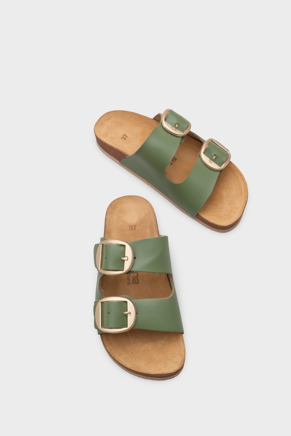 Cathie İki Büyük Tokalı Anatomik Mantar Tabanlı Deri Terlik