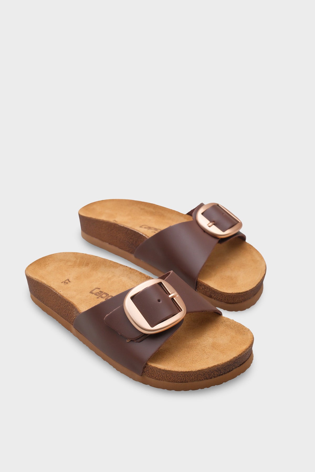 Lee Büyük Tokalı Anatomik Mantar Tabanlı Deri Terlik