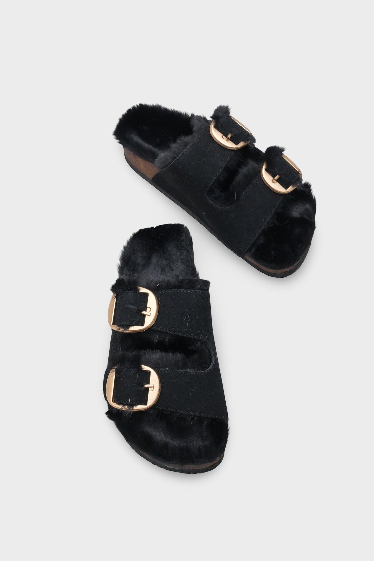 Marietta Kadın Terlik