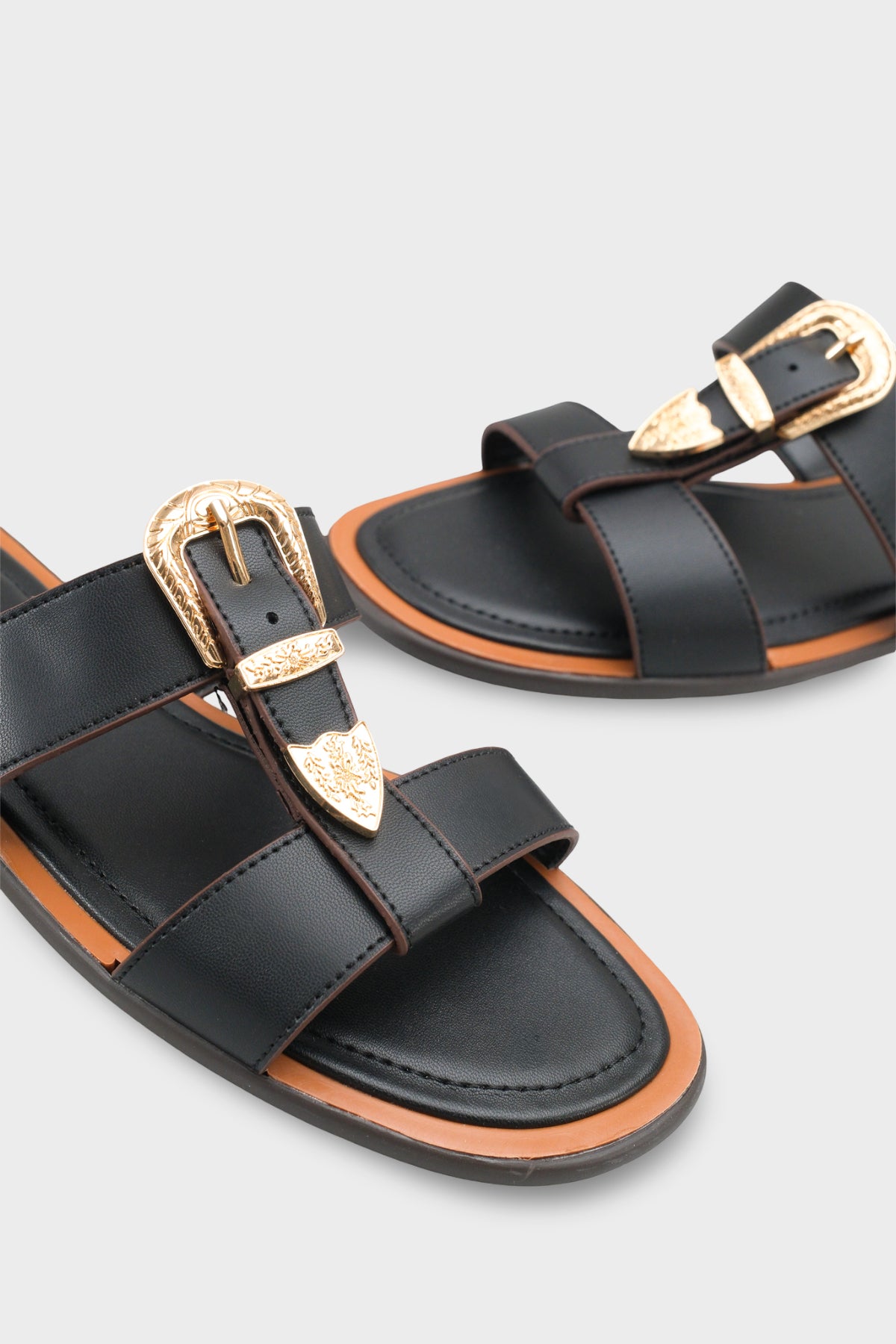 Lanni Tokalı Düz Topuklu Kadın Terlik