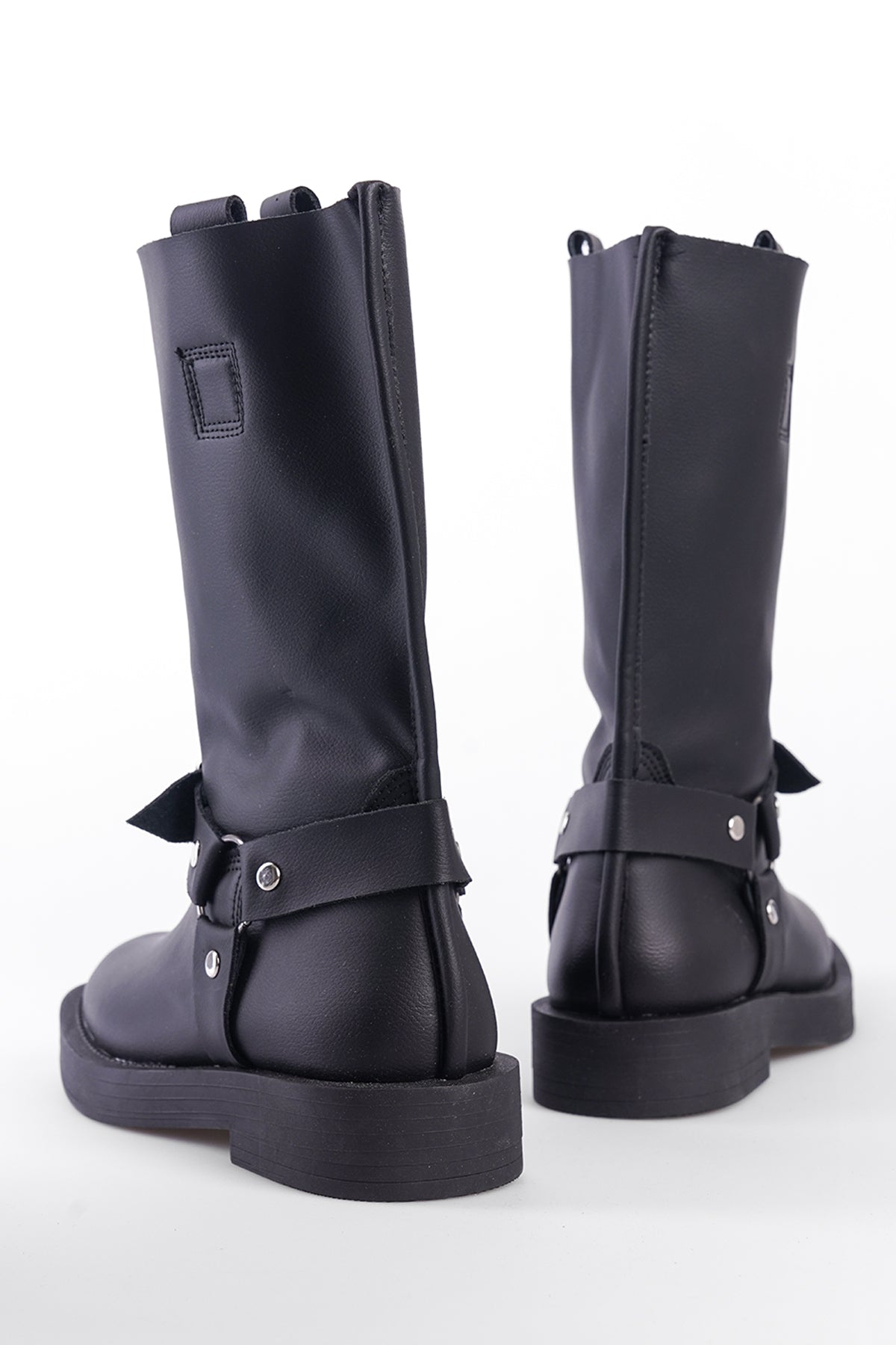 Motorcu Uzun Kadın Bot