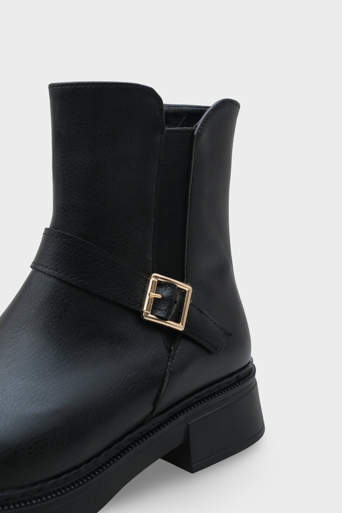 Daria Yandan Fermuarlı Tokalı Lastikli Kadın Bot