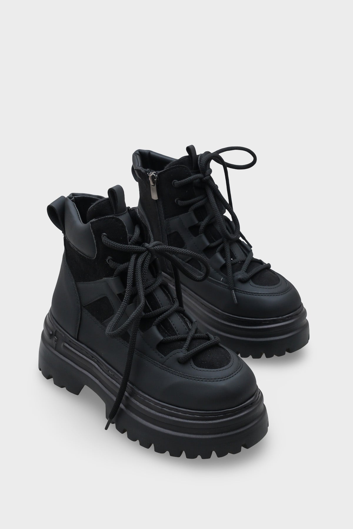 Rosalia Bağcıklı Trak Tabanlı Kadın Spor Bot