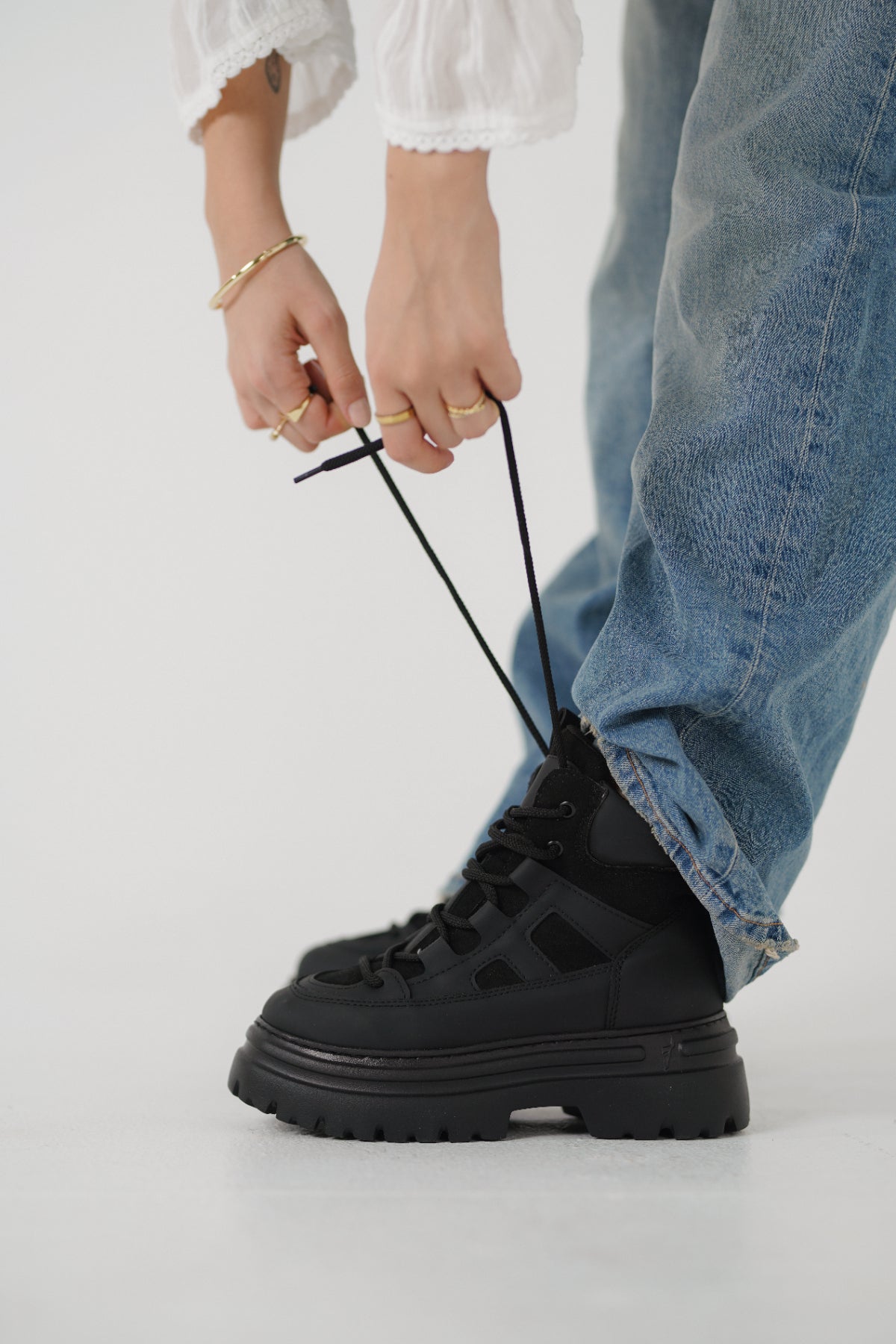 Rosalia Bağcıklı Trak Tabanlı Kadın Spor Bot