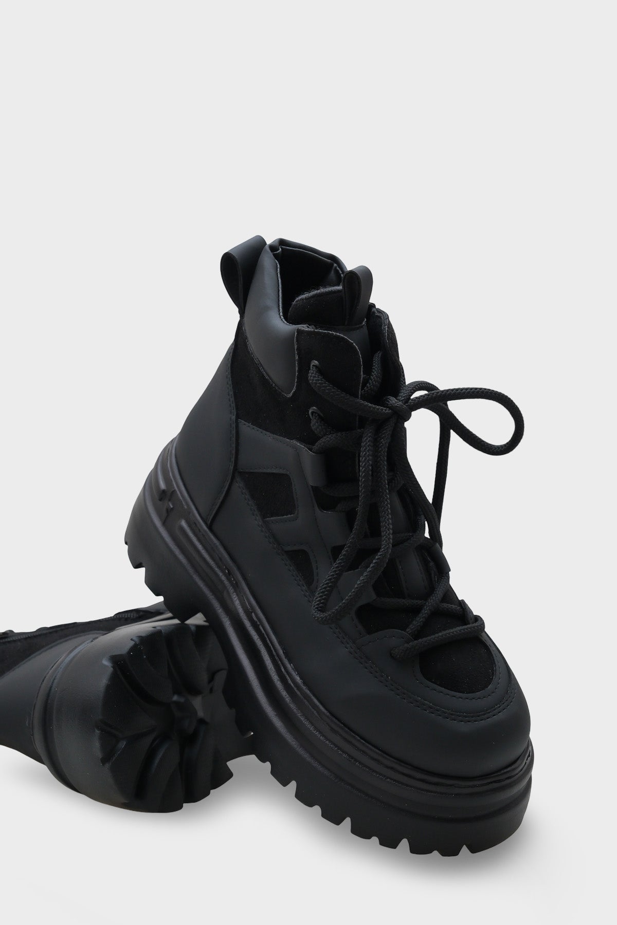 Rosalia Bağcıklı Trak Tabanlı Kadın Spor Bot