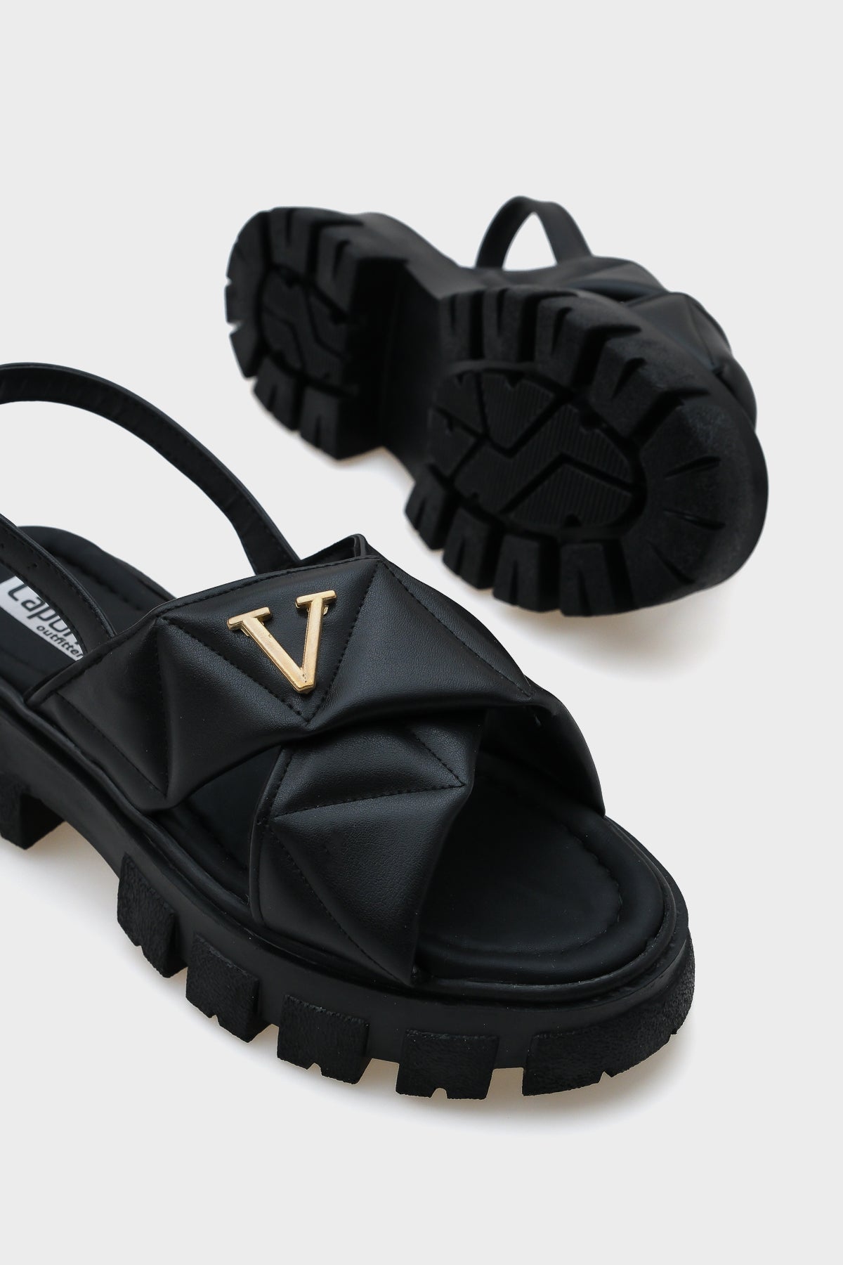 Chiquita Kalın Tabanlı Bilekten Bantlı Konfor Tabanlı Kadın Sandalet