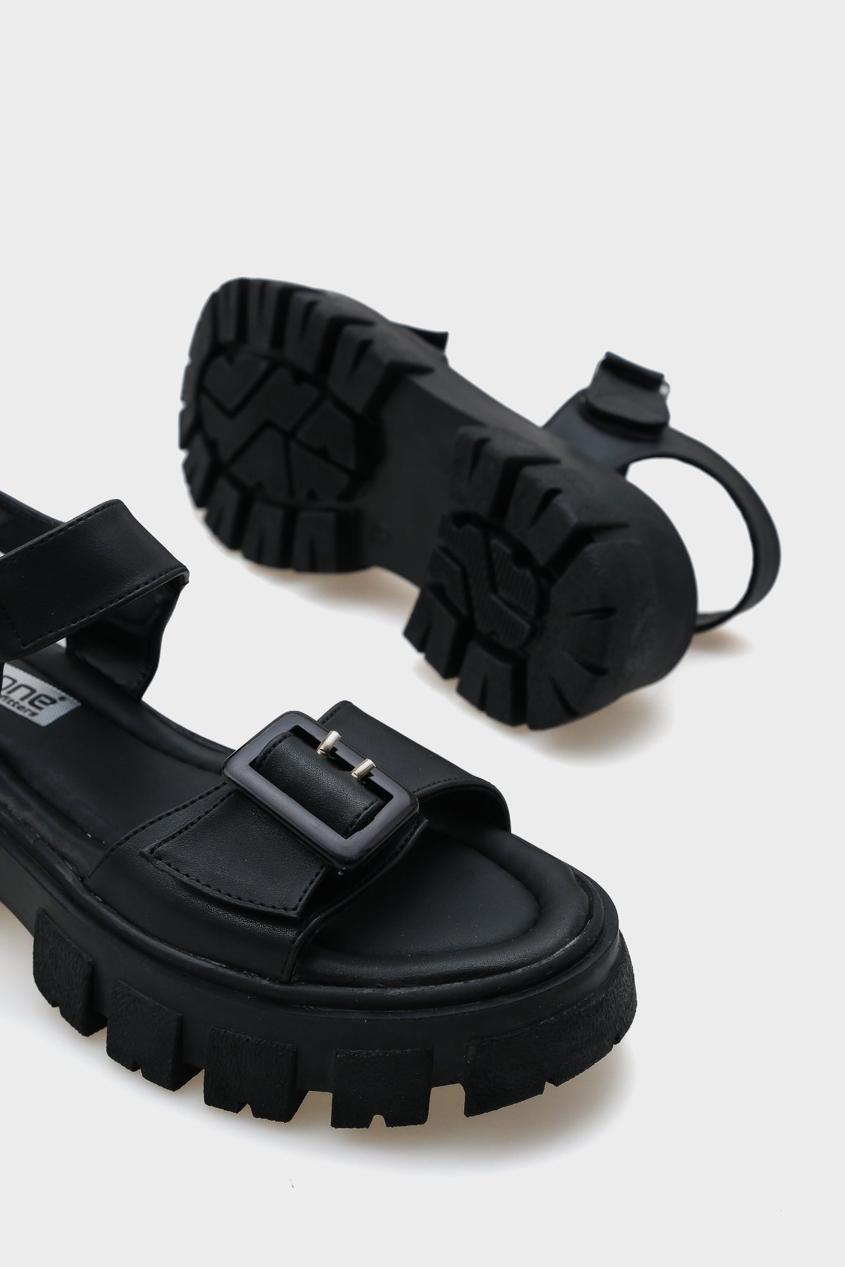 Ciara Dolgu Taban Konfor Çırtlı Kadın Sandalet