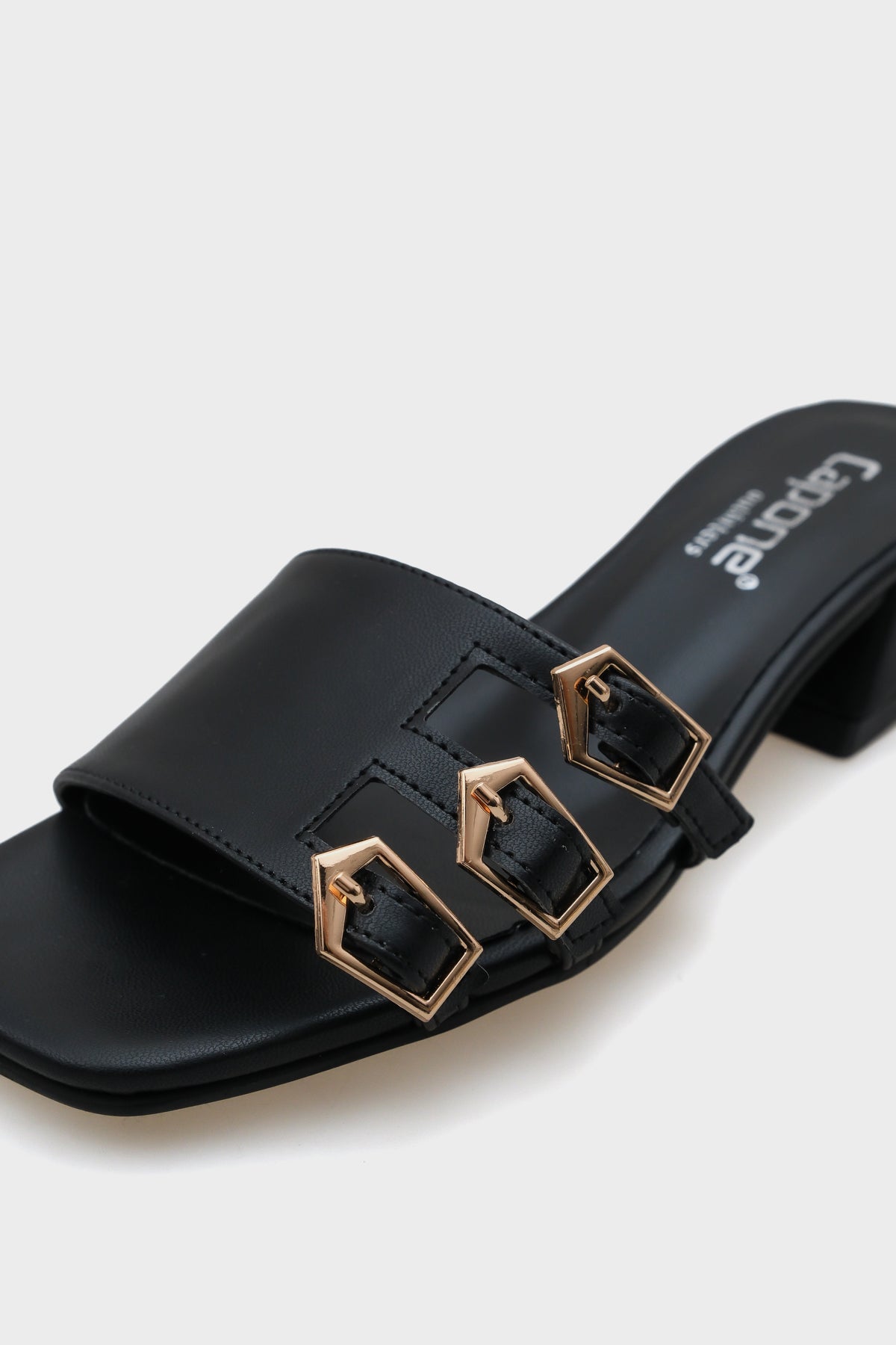 Lesley Kısa Topuklu Küt Burunlu Tokalı Kadın Terlik