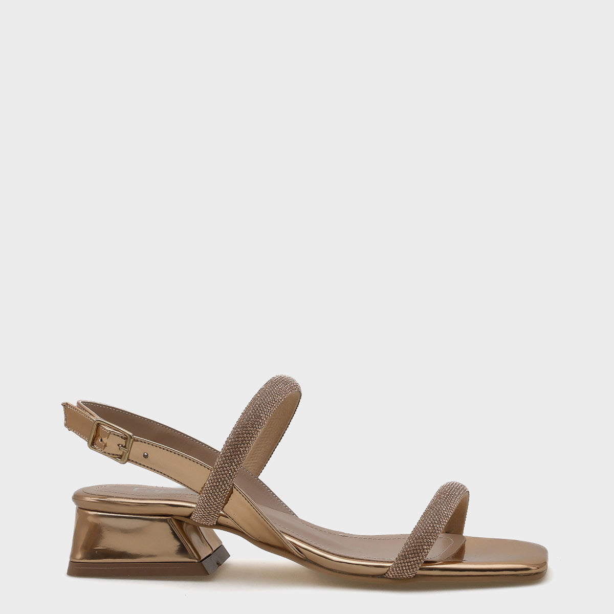 Coral Küt Burunlu Taşlı Çift Kalın Bantlı Kısa Topuklu Ayna Kumaş Kadın Sandalet